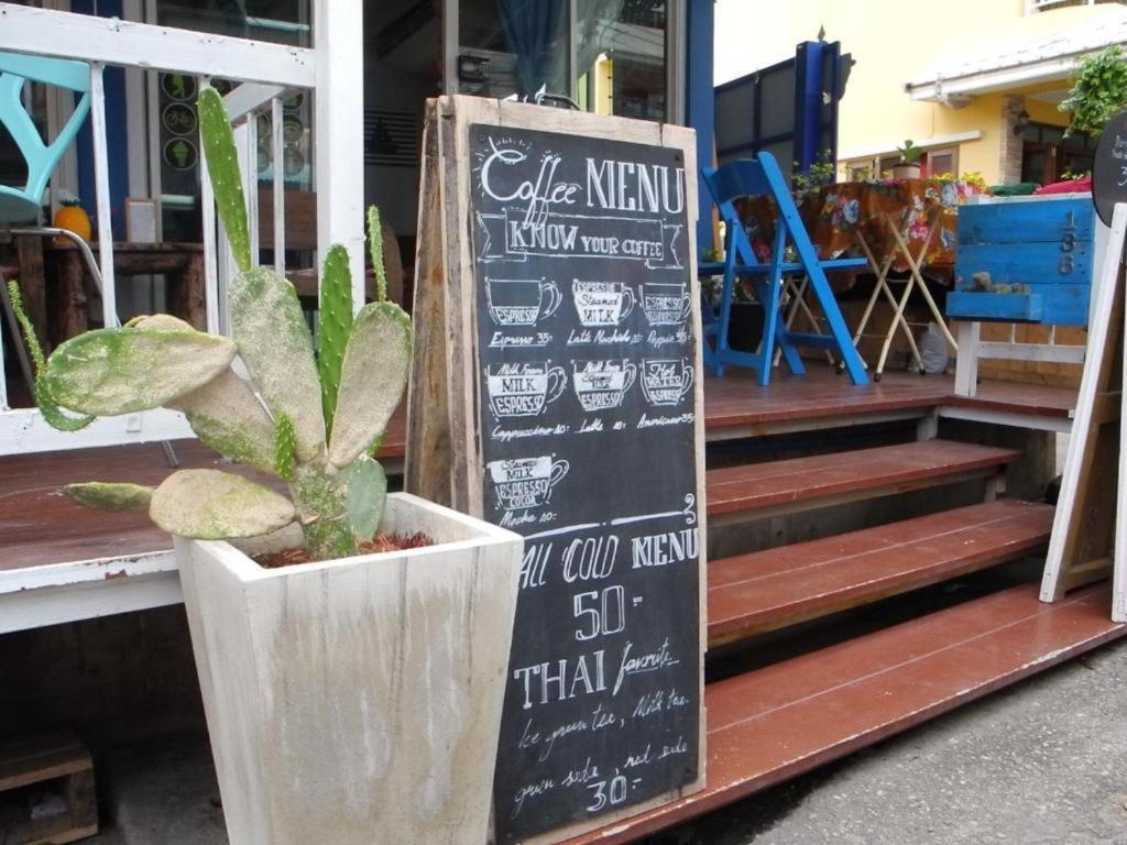 Hua Hin Lub Sabai Hostel Exterior photo